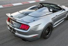 新款Shelby Super Snake Speedster的615千瓦敞篷惊心动魄